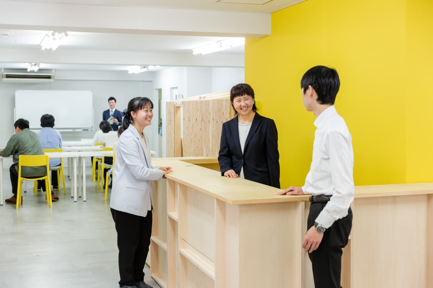 み・らいずワークスの生徒たち